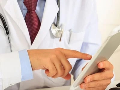Die Synergie von Schul- und Alternativmedizin – was ist funktionelle Medizin?